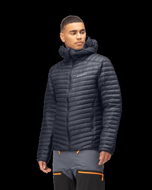 Norrona Heren Trollveggen Superlight Down850 Hood Cool Zwart