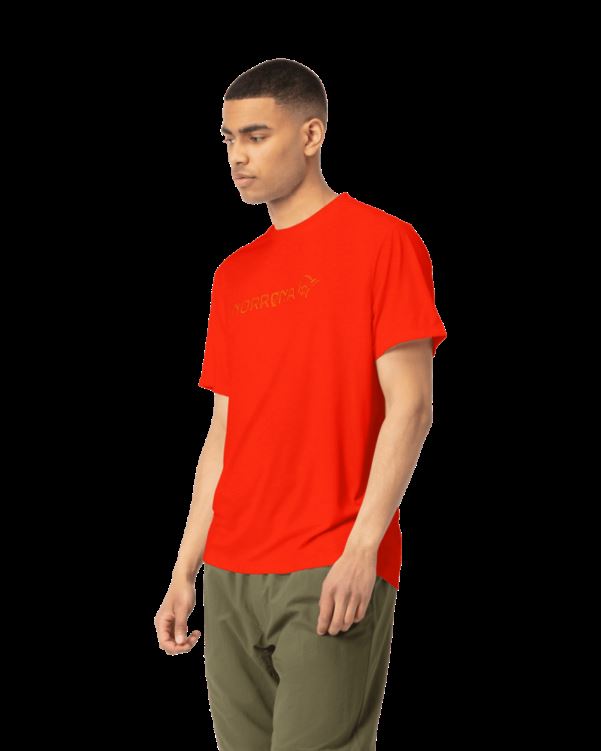 Norrona Heren Tech T-shirt Adrenaline Rood