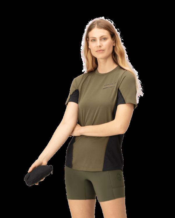 Norrona Dames Bodywarmer Senja Aero90 Kaviaar Zwart
